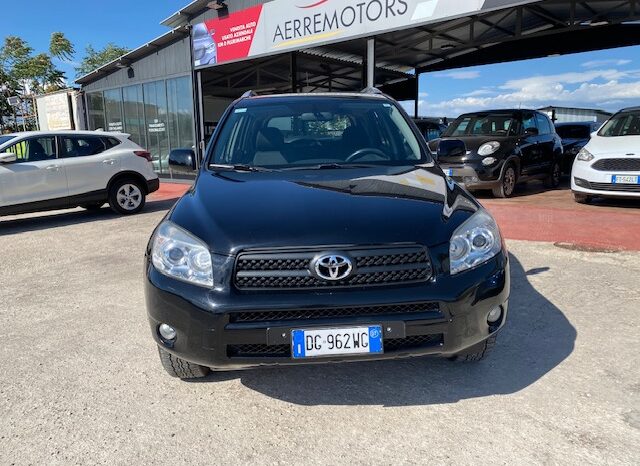 TOYOTA RAV4 2.2 D4D 136CV pieno