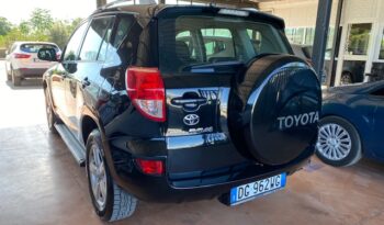 TOYOTA RAV4 2.2 D4D 136CV pieno