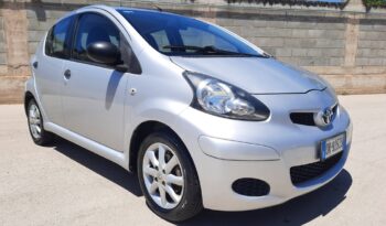 TOYOTA AIGO 1.0 5 PORTE pieno