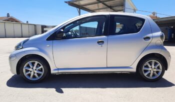 TOYOTA AIGO 1.0 5 PORTE pieno