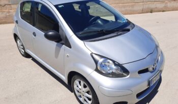 TOYOTA AIGO 1.0 5 PORTE pieno