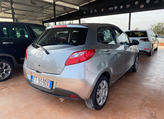 Mazda 2 1.3 BENZ. 5- PORTE  75CV pieno