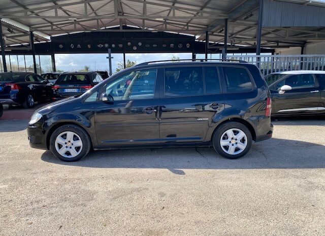 VOLKSWAGEN TOURAN 2.0 TDI DSG 140 CV UNITED pieno