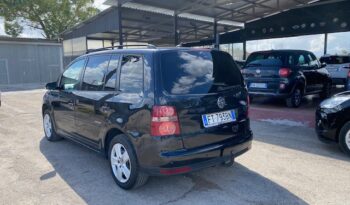 VOLKSWAGEN TOURAN 2.0 TDI DSG 140 CV UNITED pieno