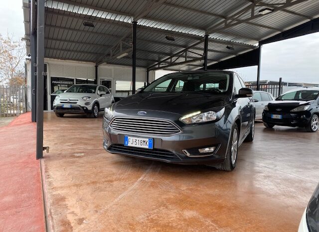 FORD FOCUS 1.5 TDCI 120cv S&s TITANIUM pieno