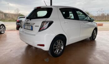 TOYOTA YARIS 1.4 D 5 PORTE pieno